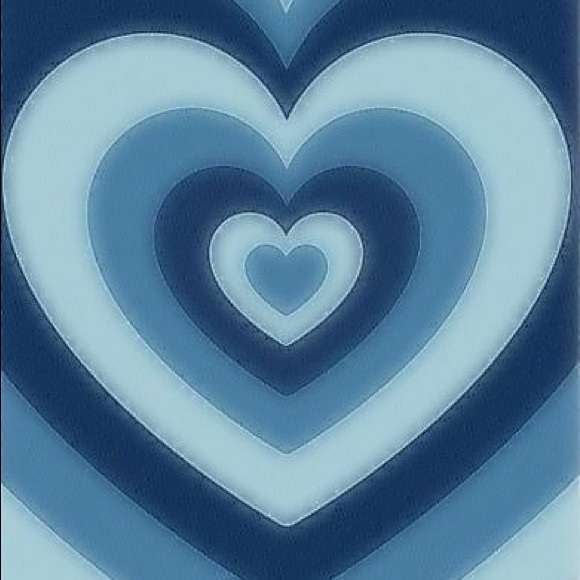 Meet your Posher, Malia - Picture 1 of 1